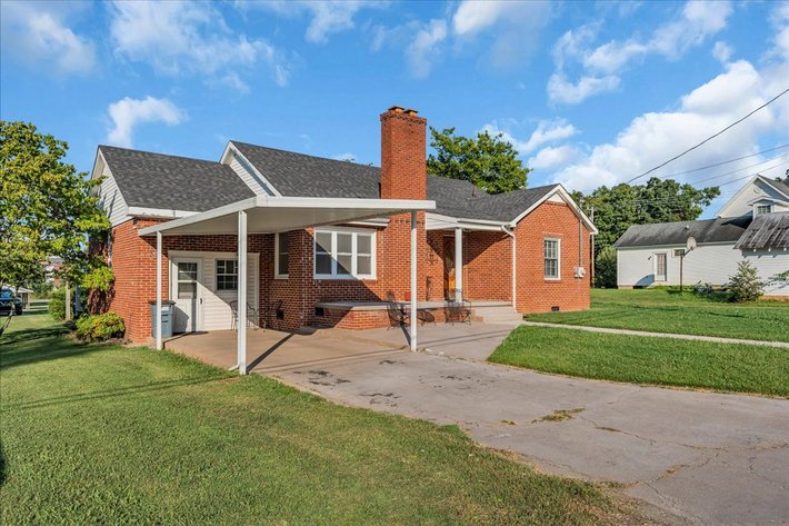 Image for 102 2nd Ave. North, Decherd, TN 37324