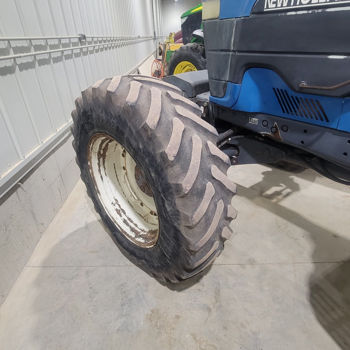 Image for New Holland 8870