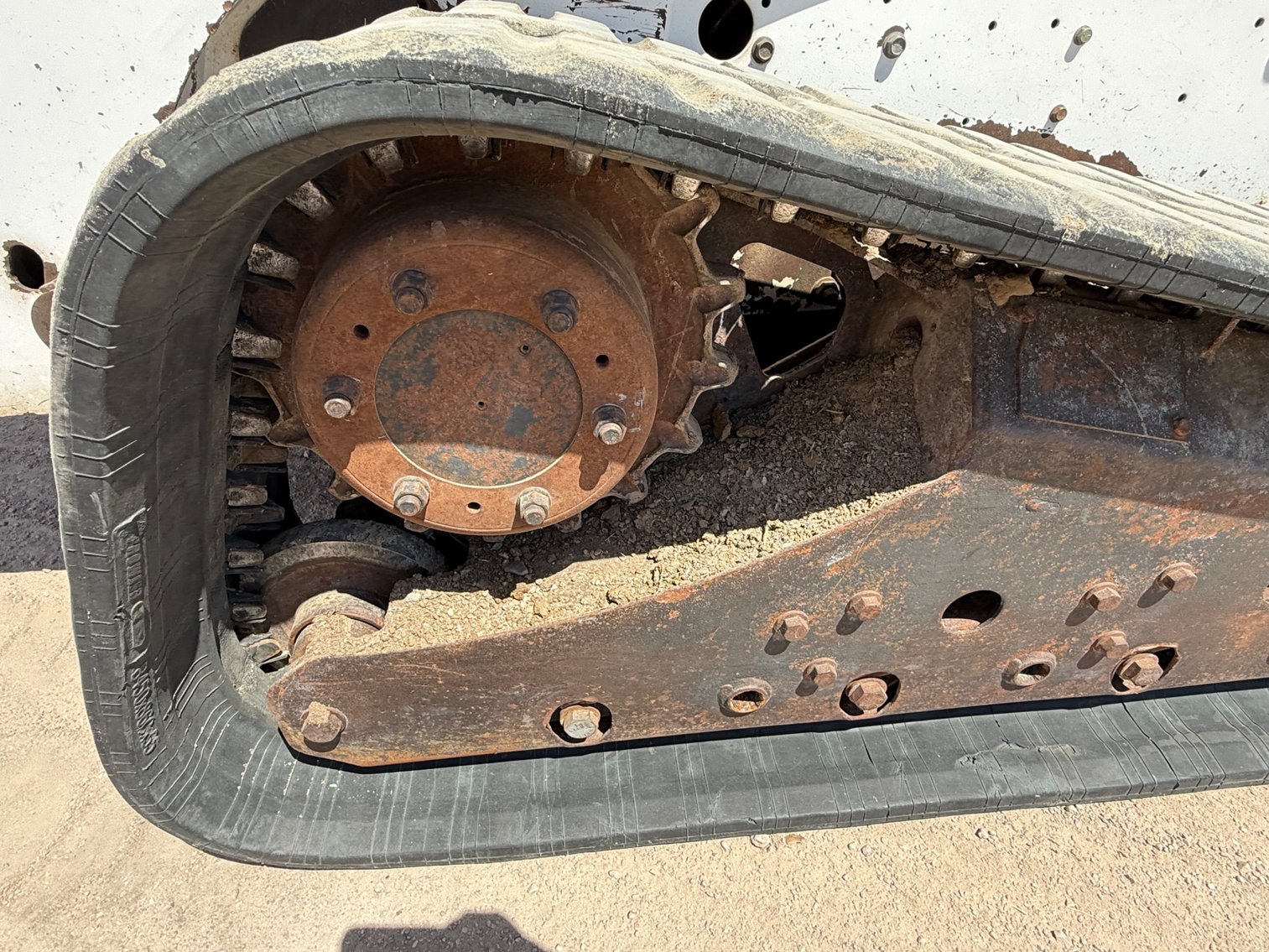 Image for 2009 Bobcat T300 Track Skid Steer