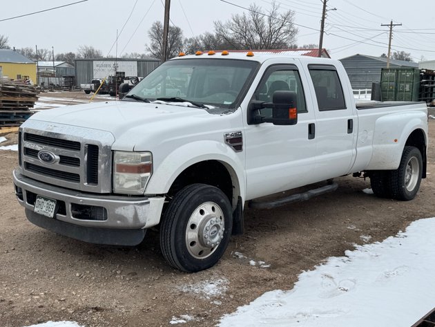 Online Spring 2026 Consignment Auction