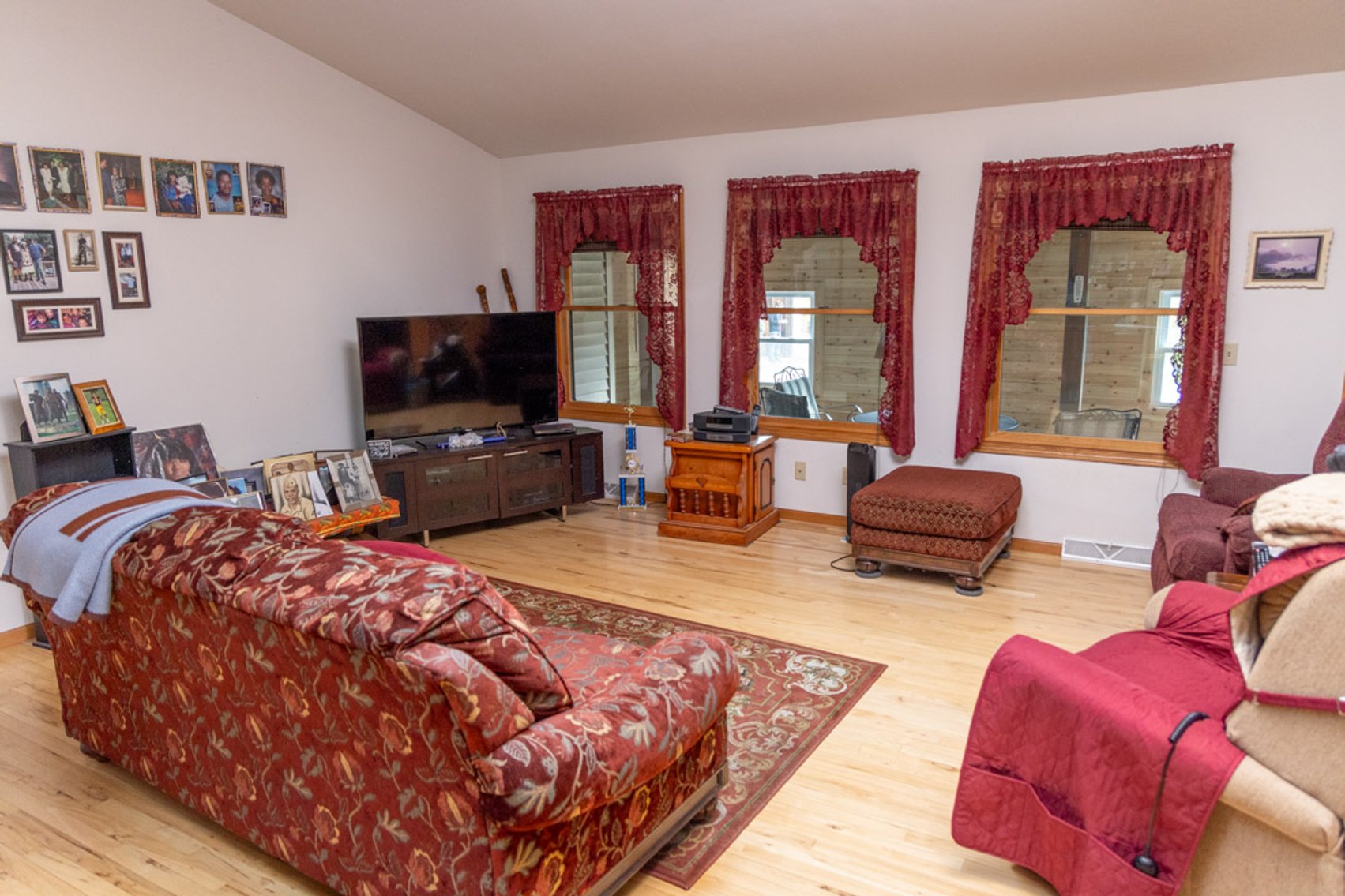 Image for N2279 River Oaks Rd, Reeseville For Sale by Online Bid