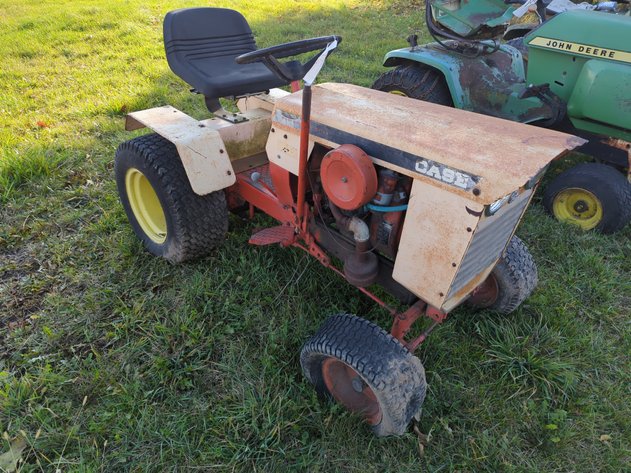 Image for Vintage John Deere Lawnmower Online Auction