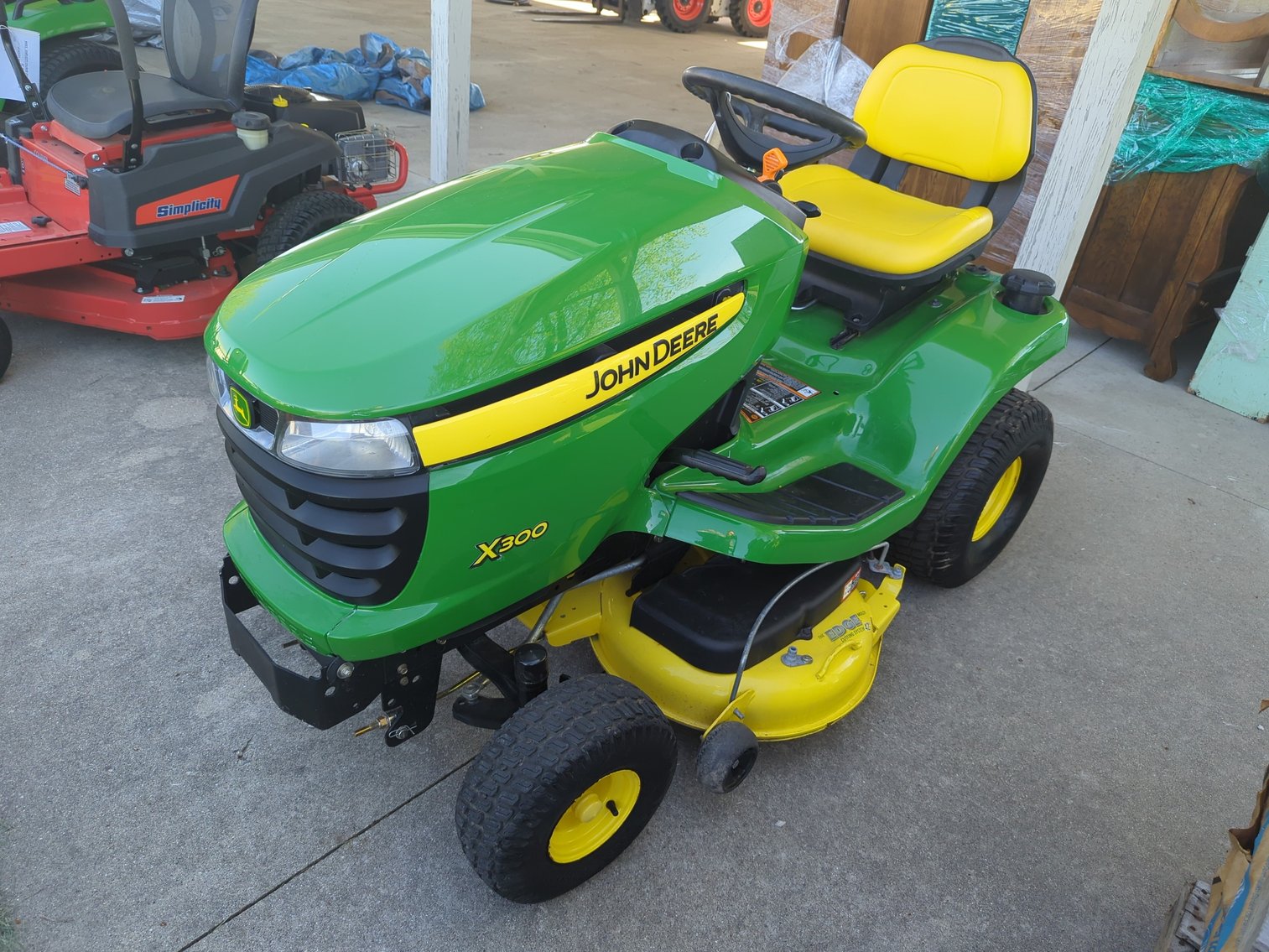 Image for LIVE Mower Webcast: Spring Lawn & Garden Consignment Auction - Live Event