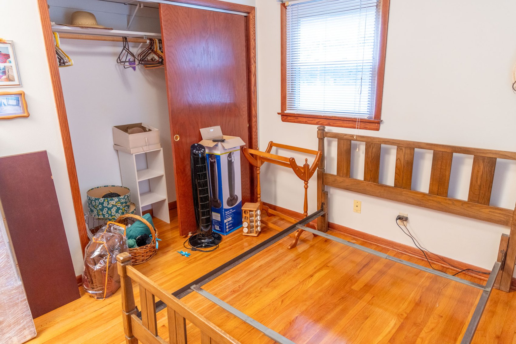 Image for Oconomowoc Ranch Home W395N5892 Laketon Ave For Sale by Online Bidding