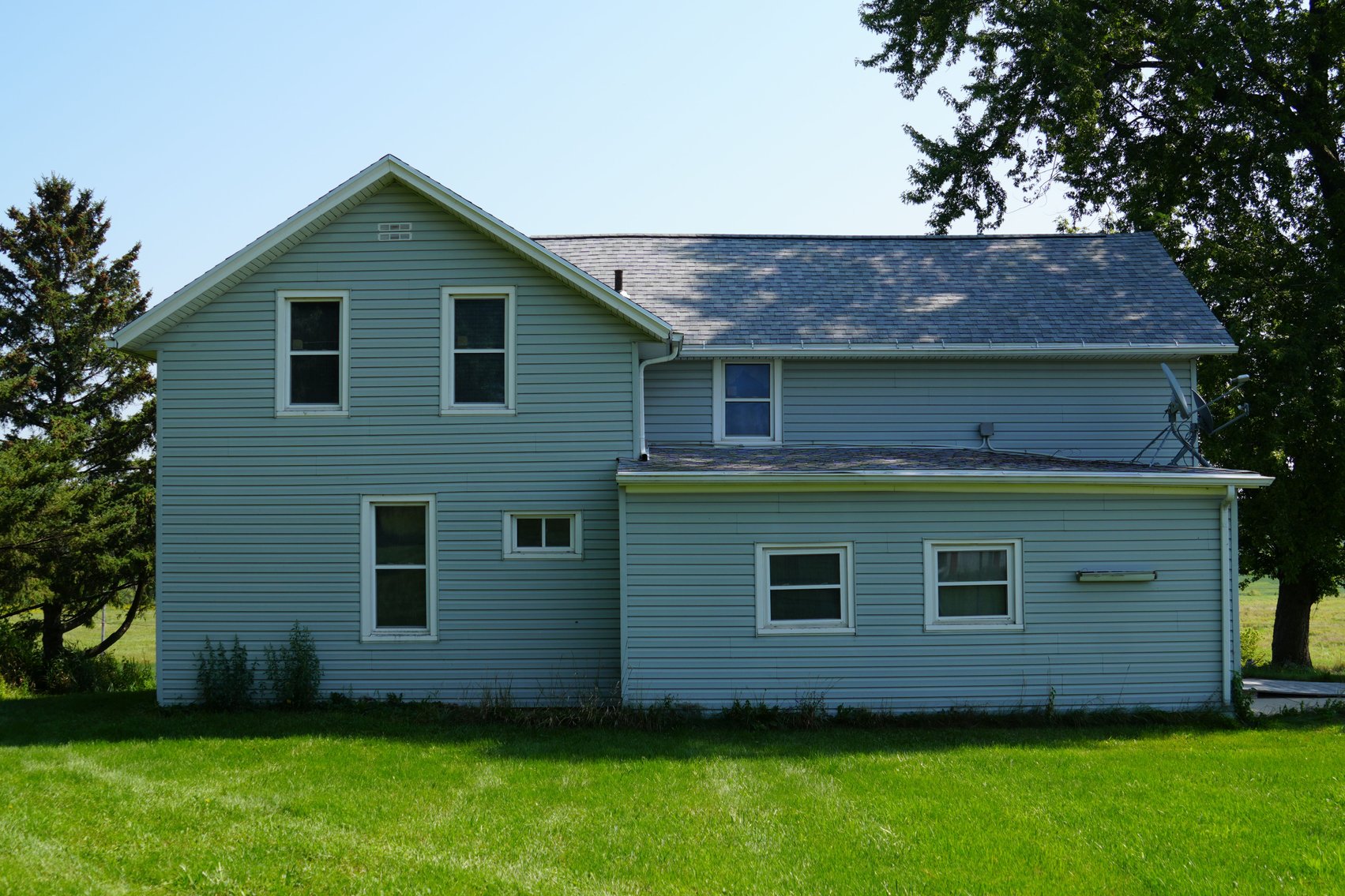 Image for N2791 County Road E, Watertown - 4 (mol) acre Rural Home