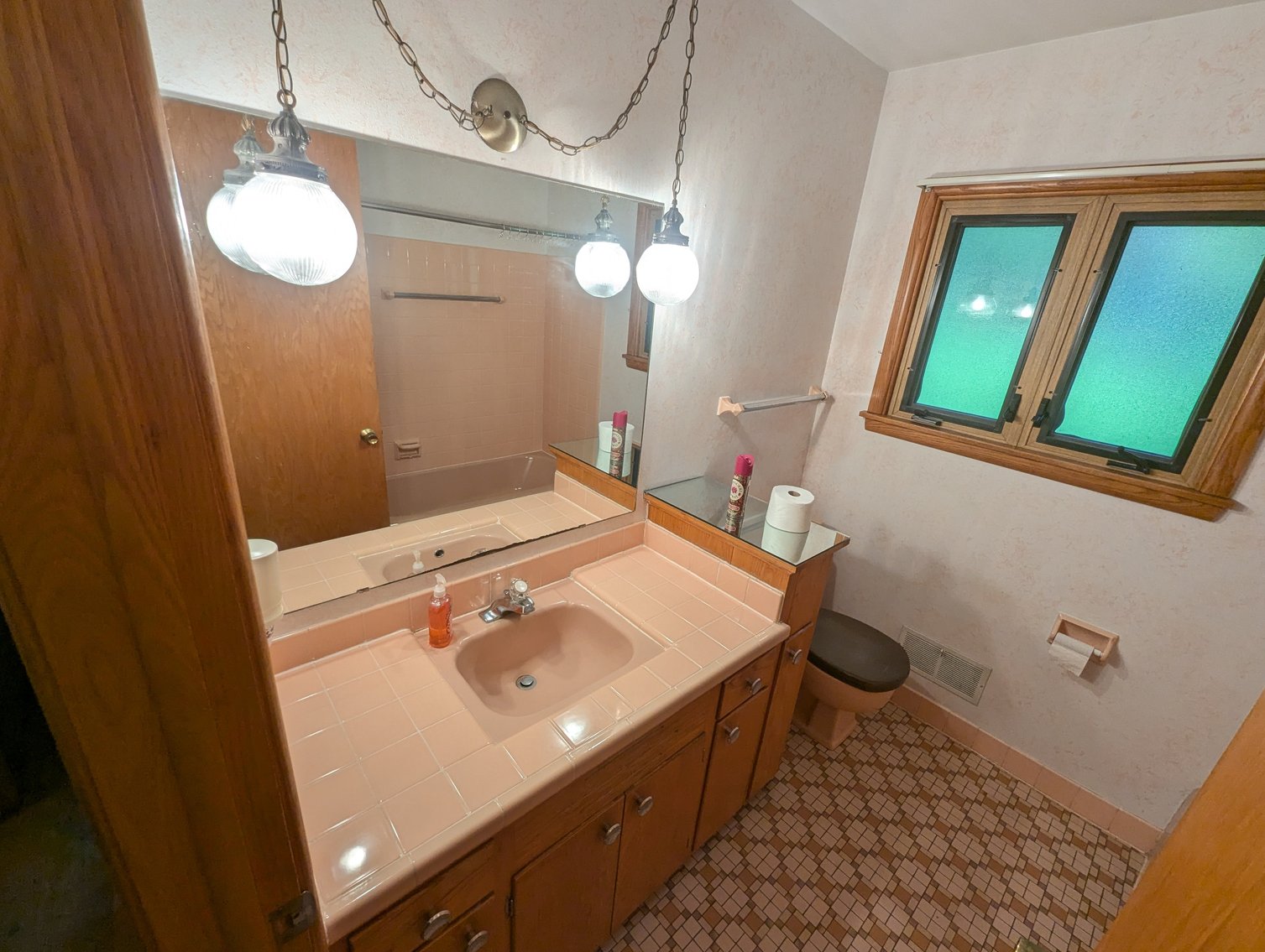 Image for Slinger 3-Bdrm Ranch with Beach & Dock Access