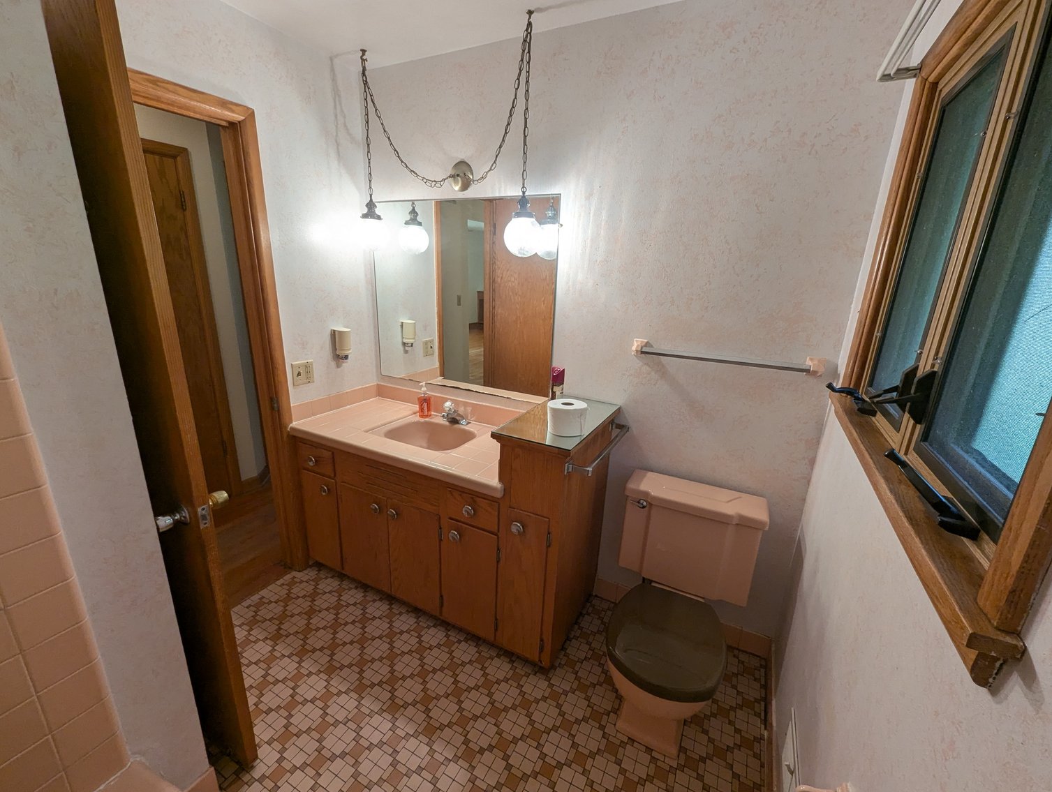 Image for Slinger 3-Bdrm Ranch with Beach & Dock Access