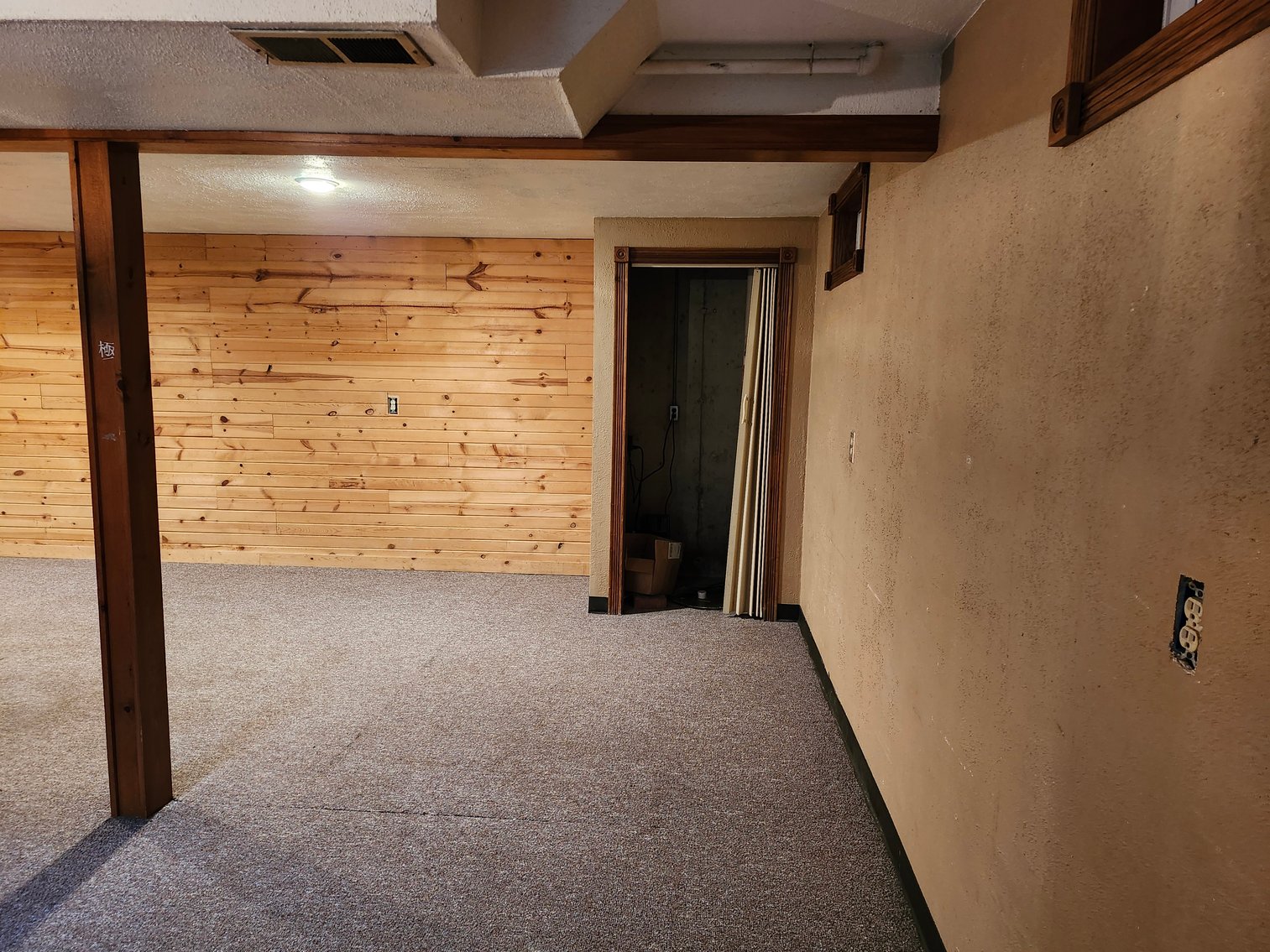 Image for 205 Alvin Circle, Beaver Dam – Online Bidding for Quiet Cul-de-Sac Home