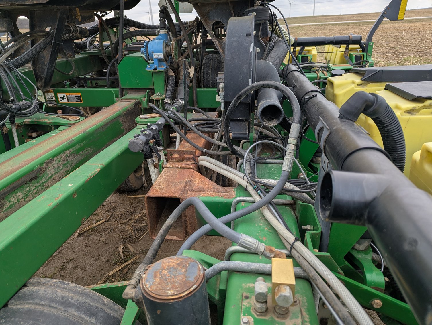 Image for Auction Time: 2002 John Deere 1780 16R22 Planter
