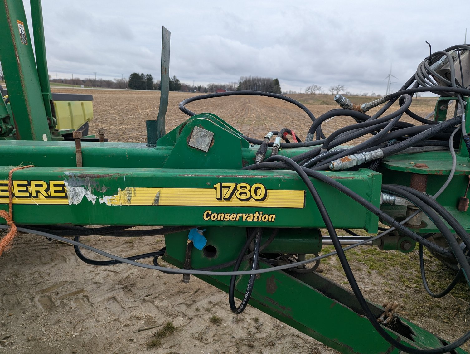 Image for Auction Time: 2002 John Deere 1780 16R22 Planter