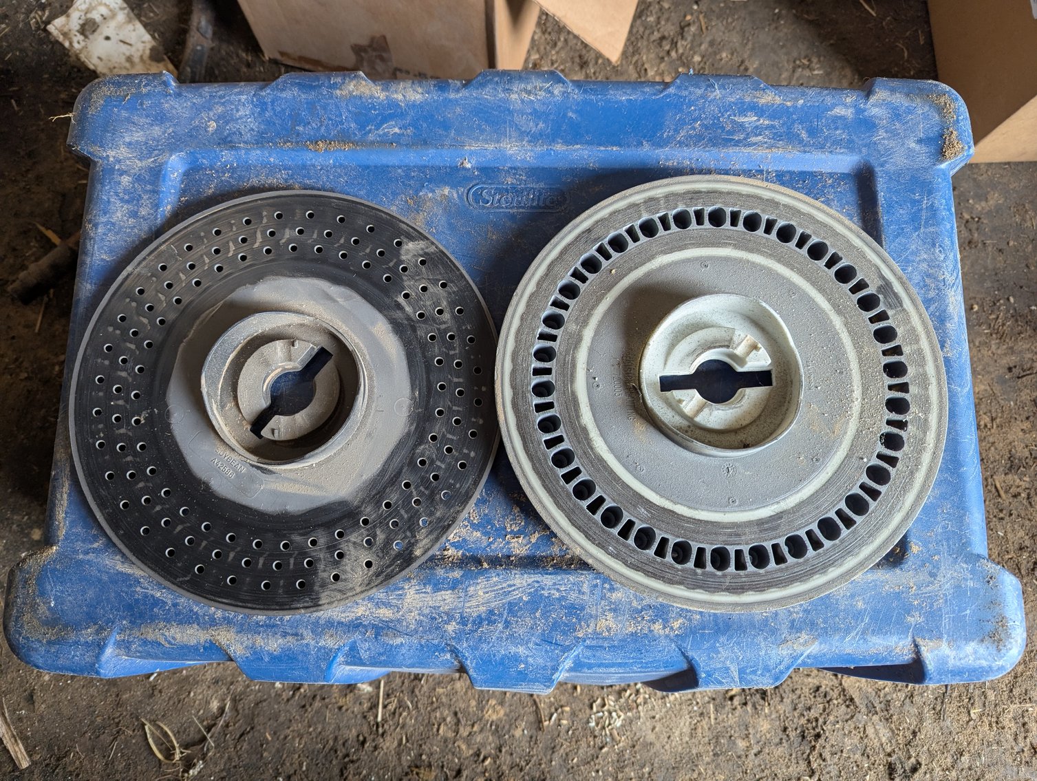 Image for Auction Time: 2002 John Deere 1780 16R22 Planter