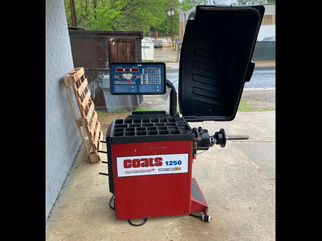 Image for DL&PS Auction Services Small Equipment and Tool Online Auction