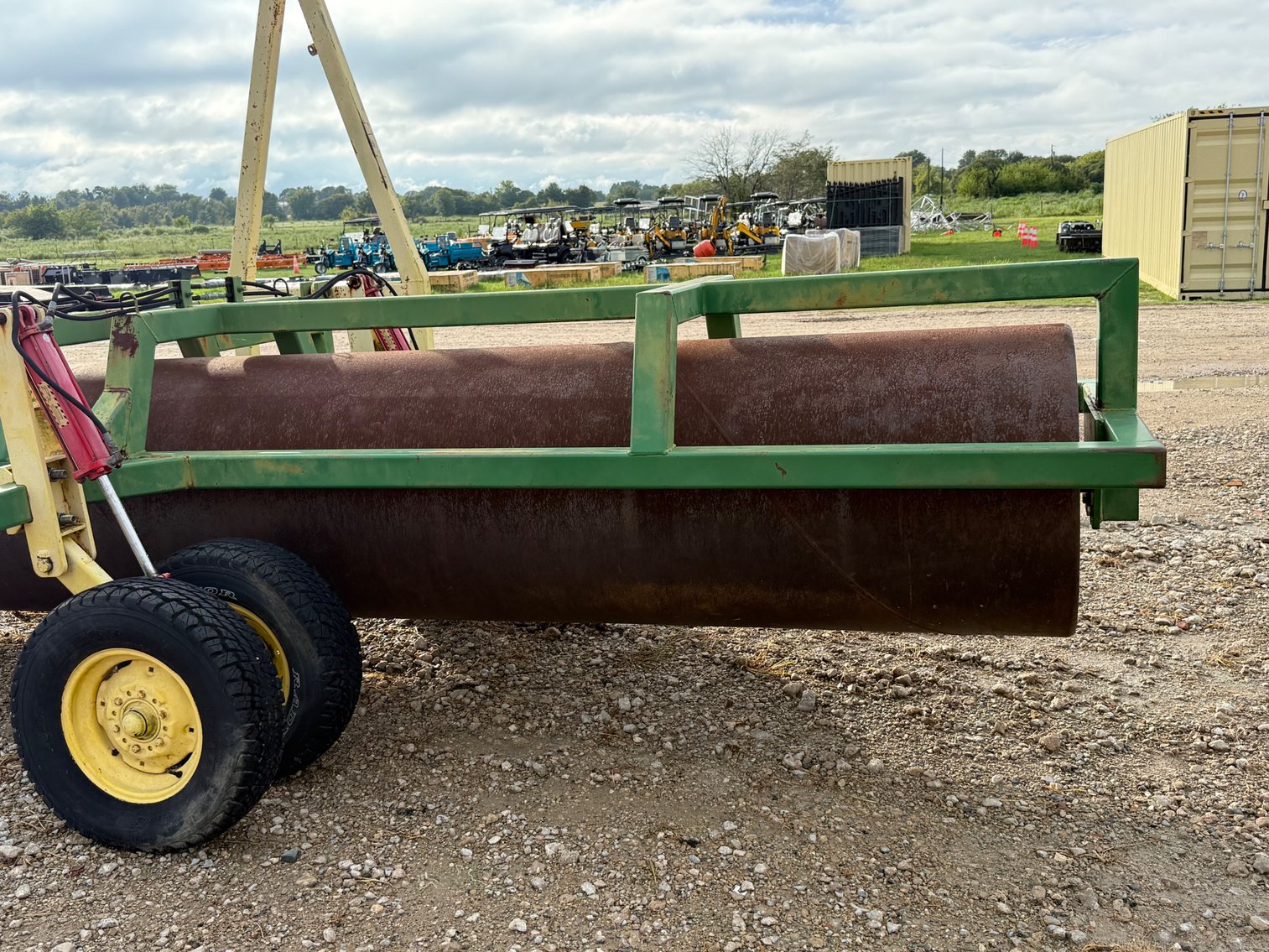 Image for 21’ Pull Type Drum Roller