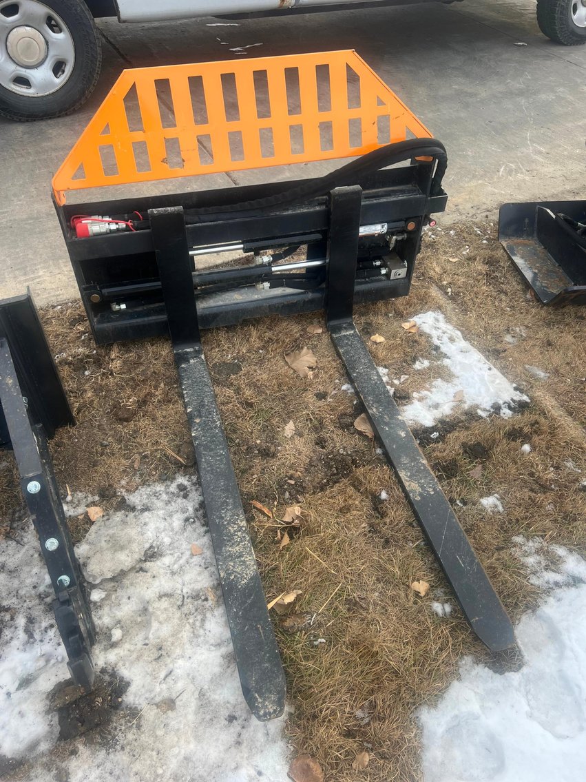 Image for March Equipment Auction