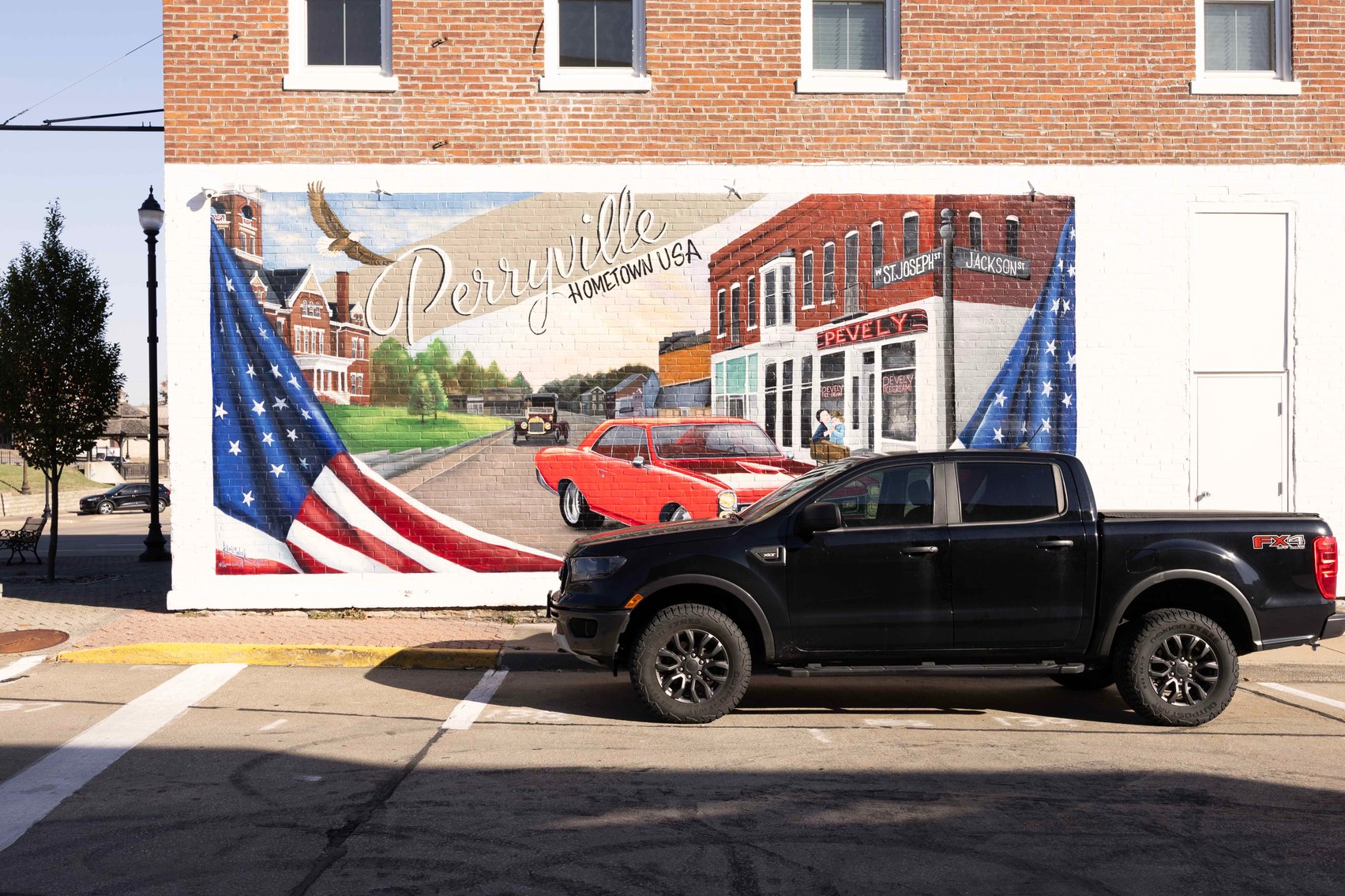 Image for 23/25/27 W Saint Joseph Street, Perryville MO 63775, MLS 25073641