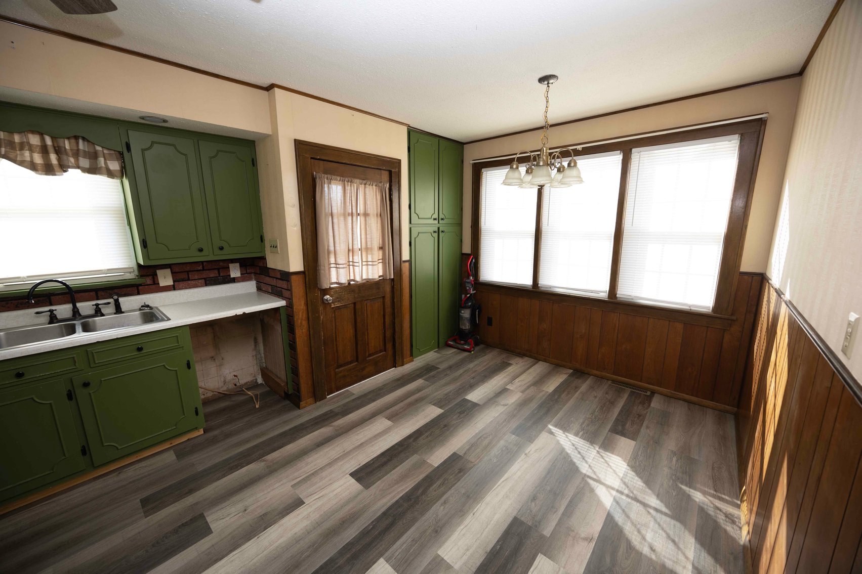 Image for 35 S French Lane, Perryville MO 63775, MLS # 26003685