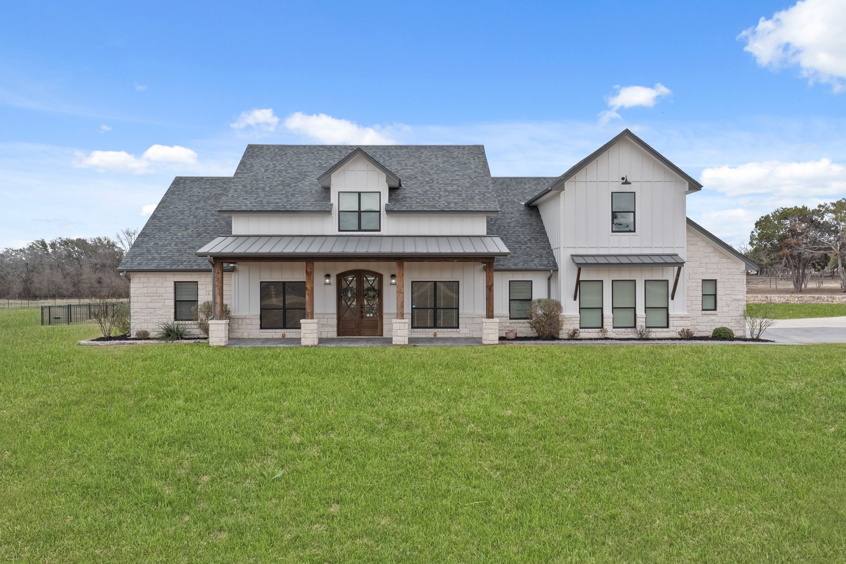 Image for 1981 Mountain Ridge Real Estate Auction