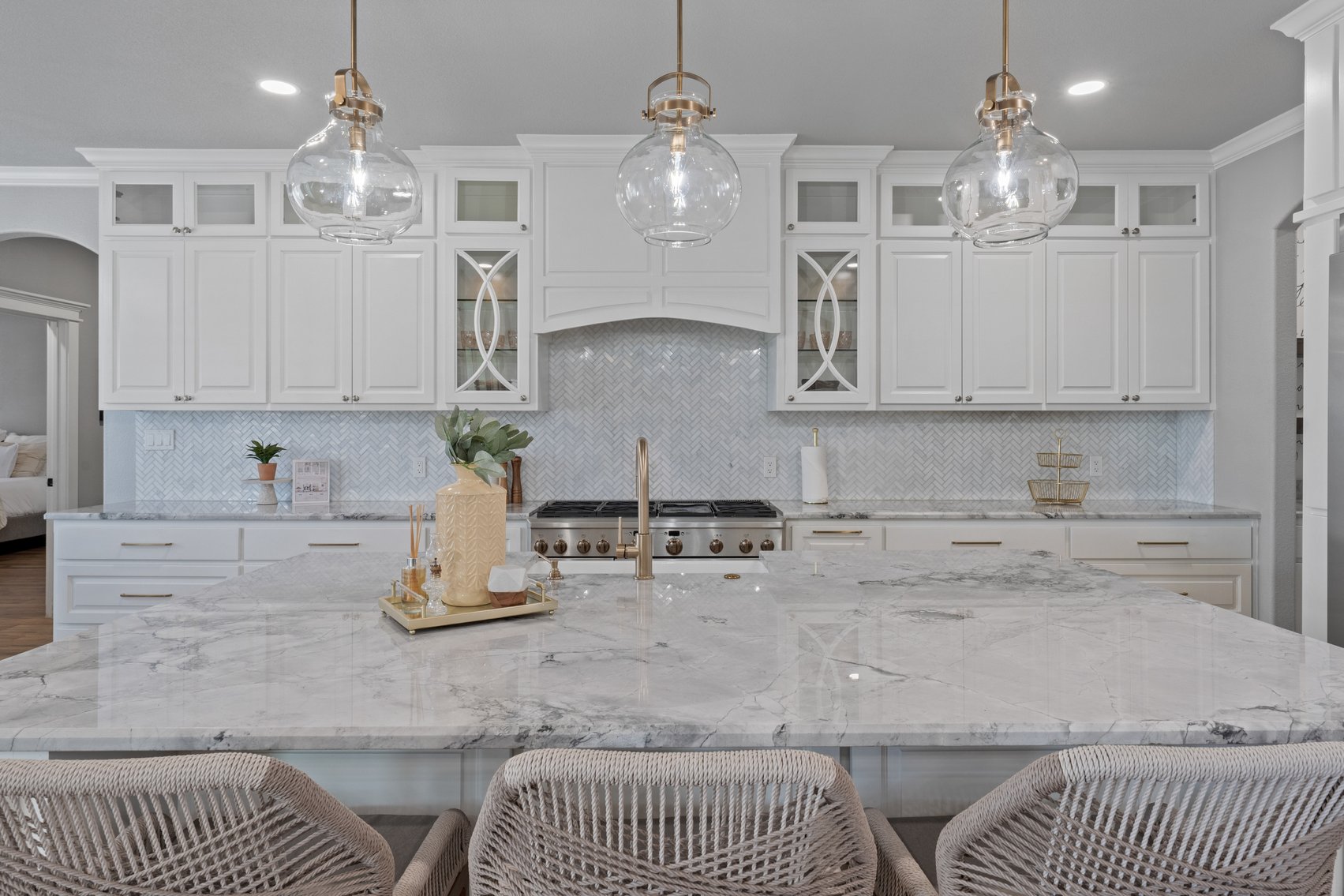 Image for 1981 Mountain Ridge Real Estate Auction