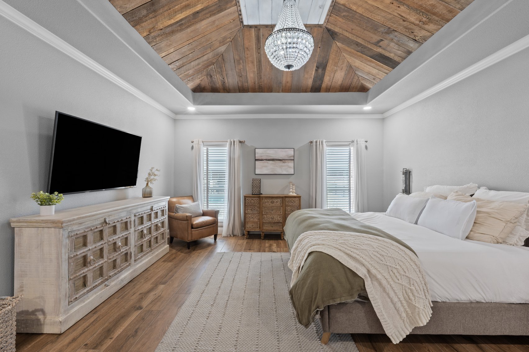 Image for 1981 Mountain Ridge Real Estate Auction