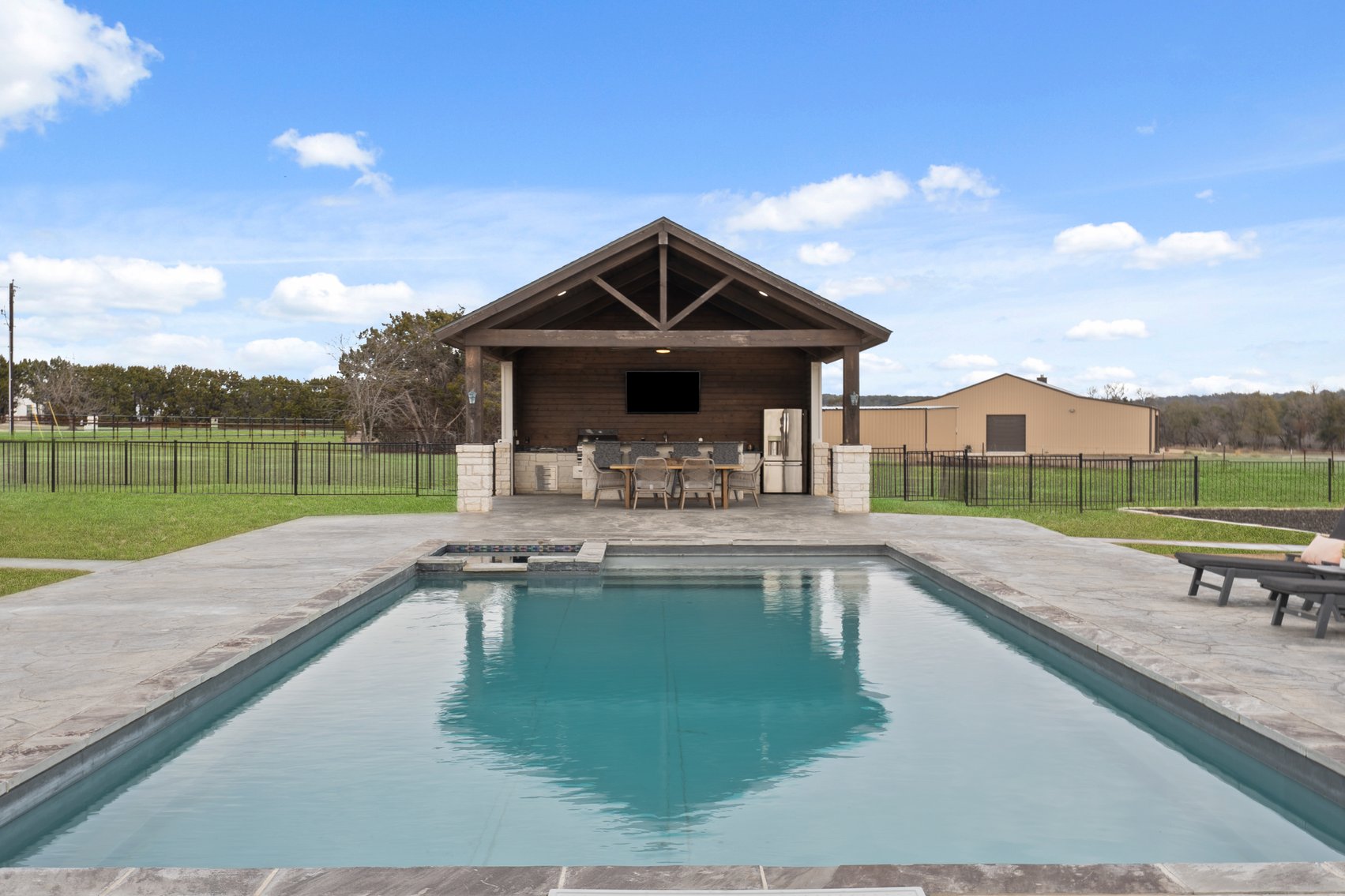 Image for 1981 Mountain Ridge Real Estate Auction