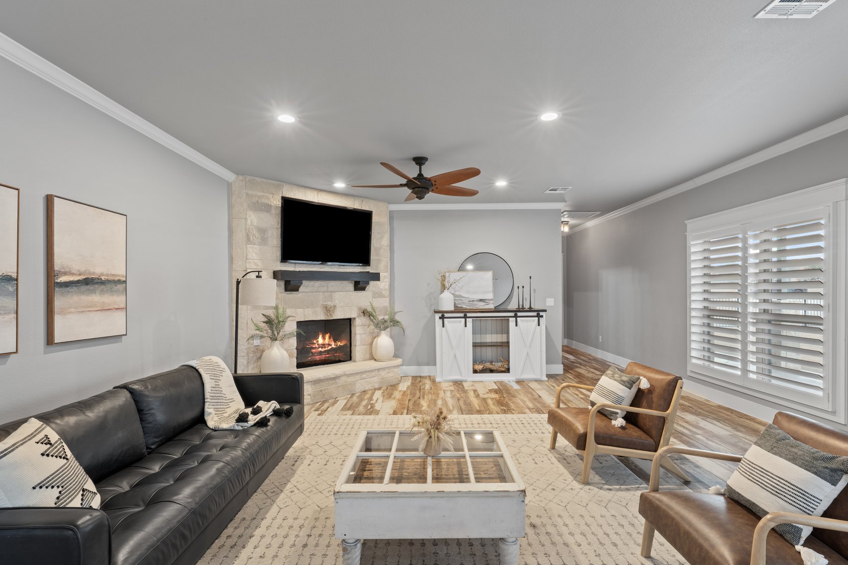 Image for 1981 Mountain Ridge Real Estate Auction