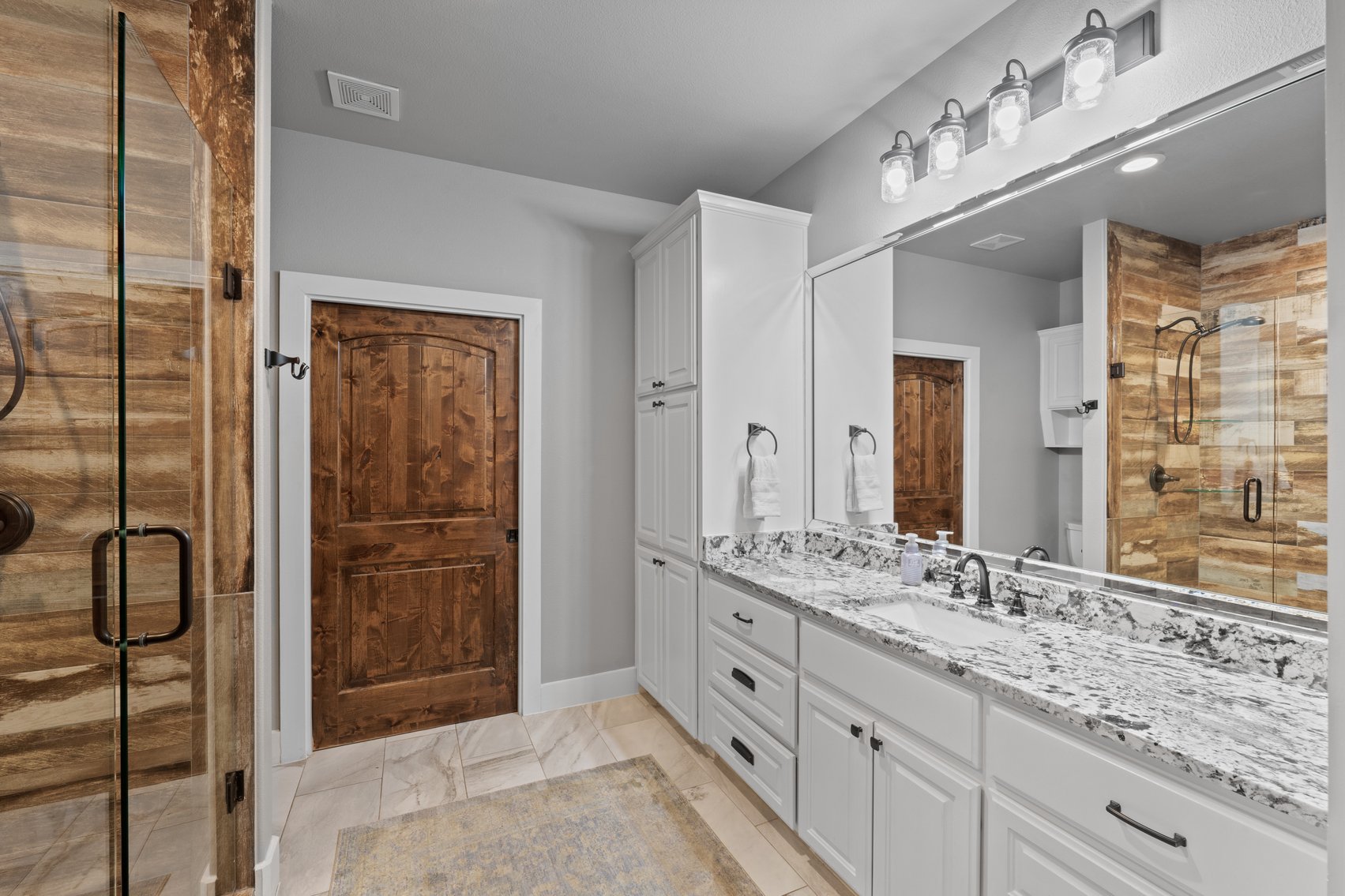 Image for 1981 Mountain Ridge Real Estate Auction