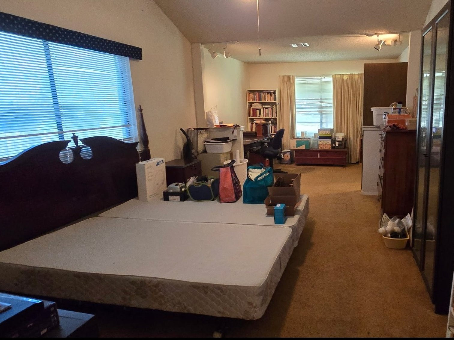 Image for 4504 Tamarack Trail Austin, TX - Real Estate Auction