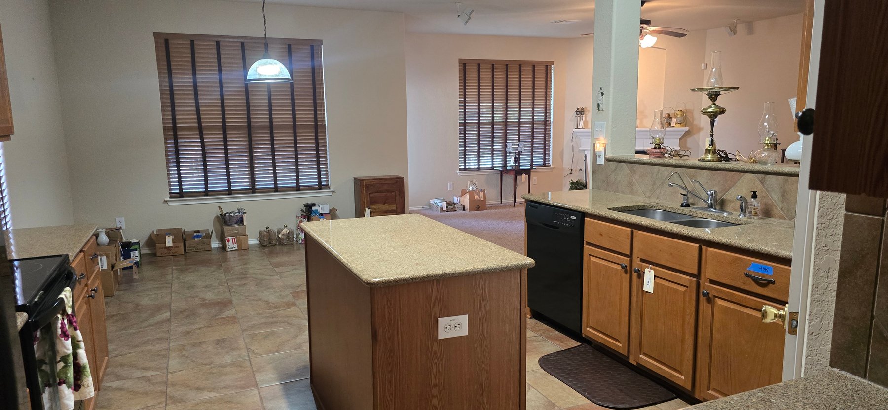 Image for 8343 Bordeaux Bay, San Antonio, TX 78255 Real Estate Auction