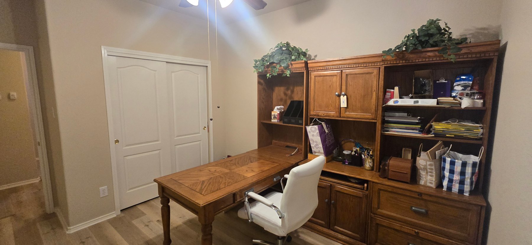 Image for 8343 Bordeaux Bay, San Antonio, TX 78255 Real Estate Auction