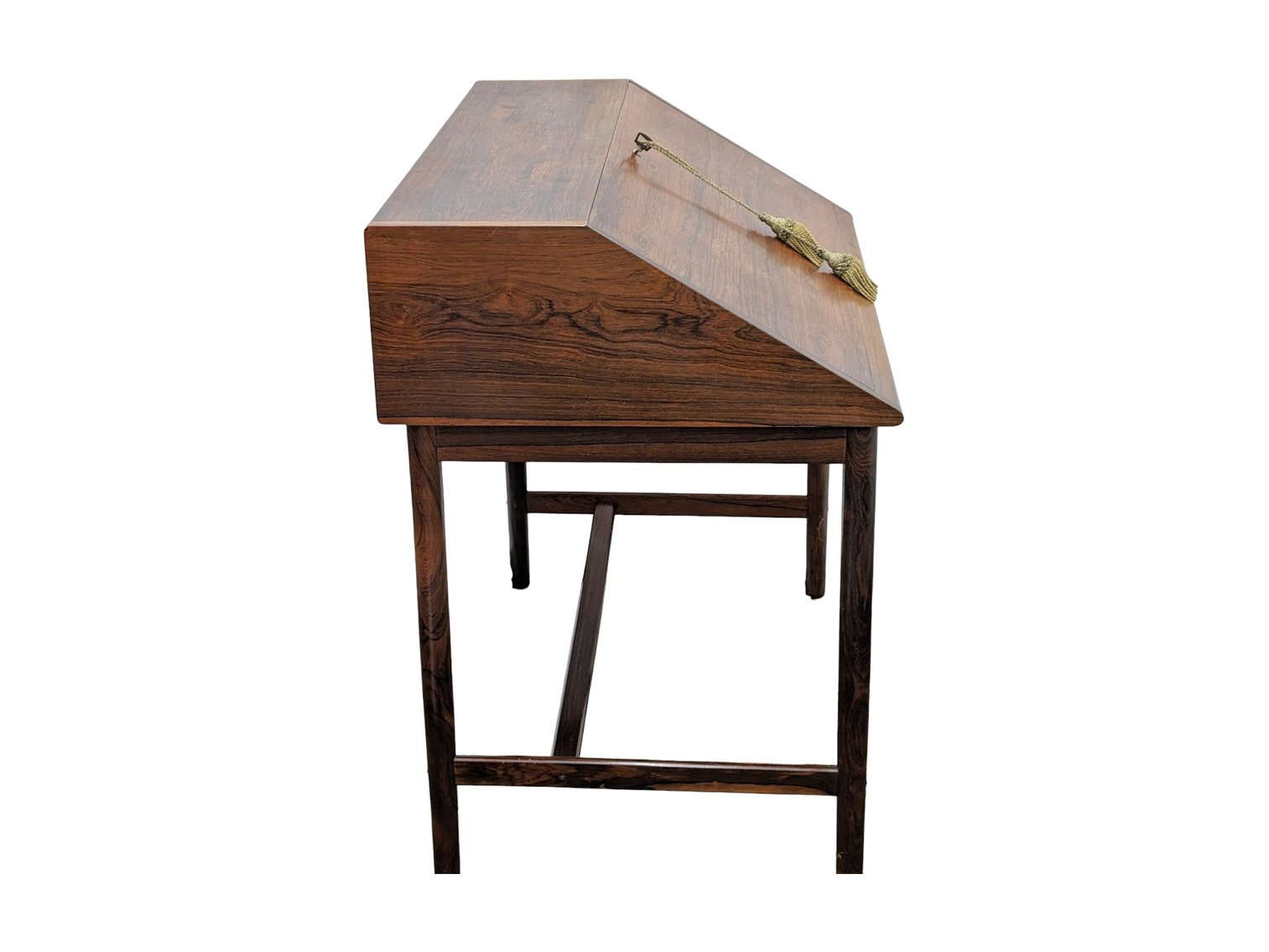 Image for Classic Heirlooms to Mid-Century Marvels: Vintage & Antique Furniture and Decor Auction (1700's-1990's)