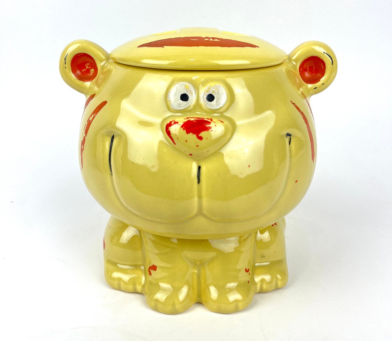 Image for Vintage Charm Part 2! Cookie Jars, Pottery, & Collectibles Online Auction