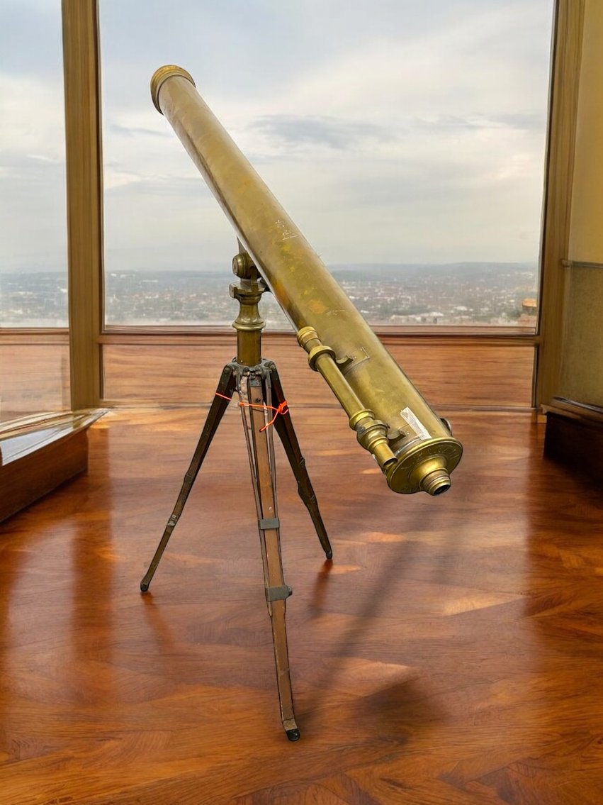 Image for Curated Treasures Part 2: Fine Art, High End Furnishings, Vintage Decor & More!