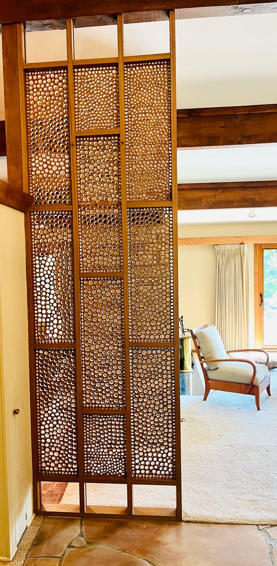 Image for Retro Revival: Fine Art, Mid-Century Modern & Vintage Gems Online Auction