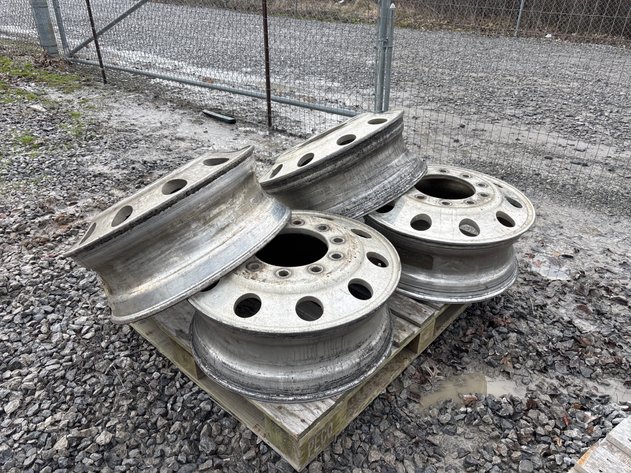 Image for E1.(4)  Truck rims