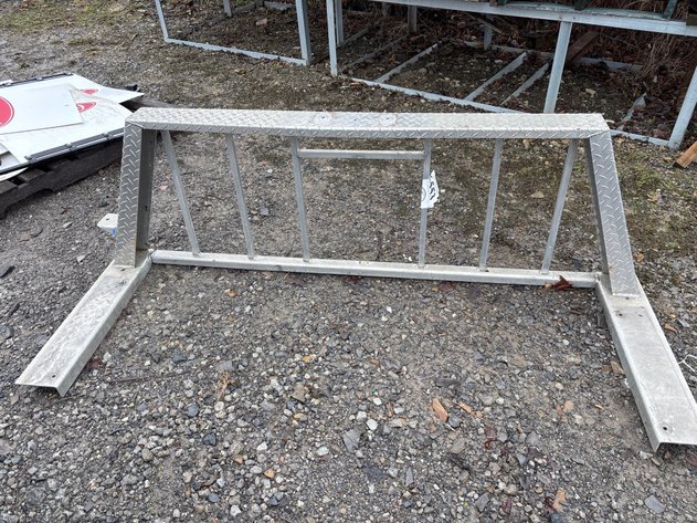 Image for D1. Truck headache rack