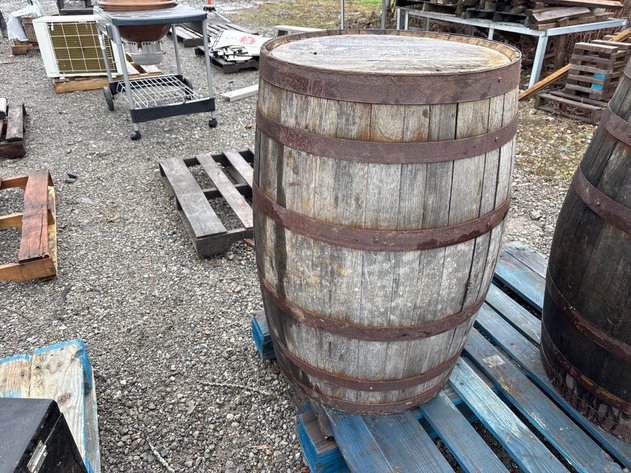 Image for D1. Wine barrel
