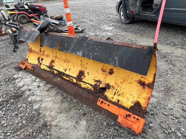 Image for D4. Meyer C8 snow blade