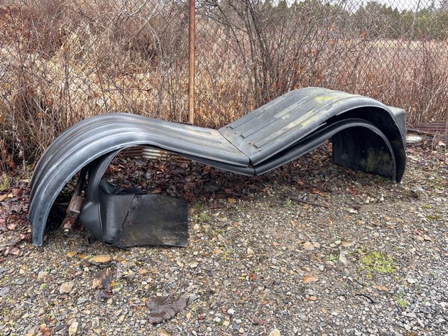 Image for D1. Rear fenders for semi