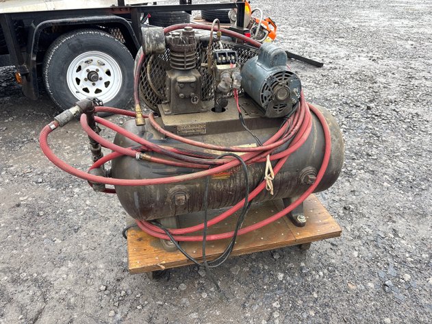 Image for E1. Devil bliss air compressor on homemade stand