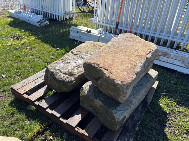 Image for D4b. (3) large rocks