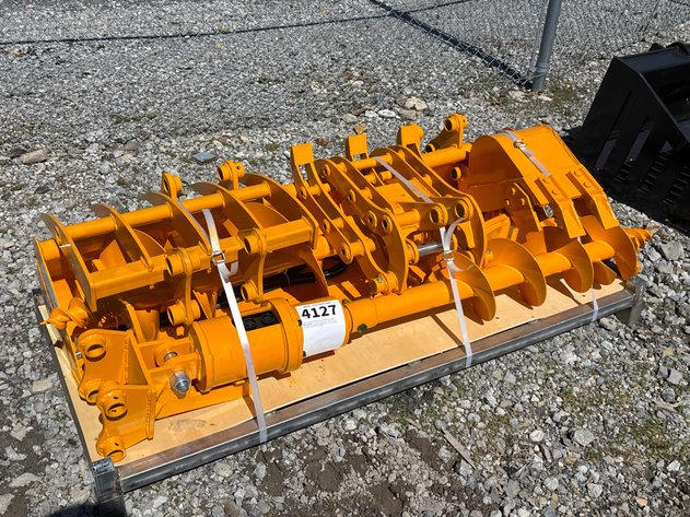 Image for E2. 2026 Unused GIYI QTY (8) CAT 301 Excavator Attachment