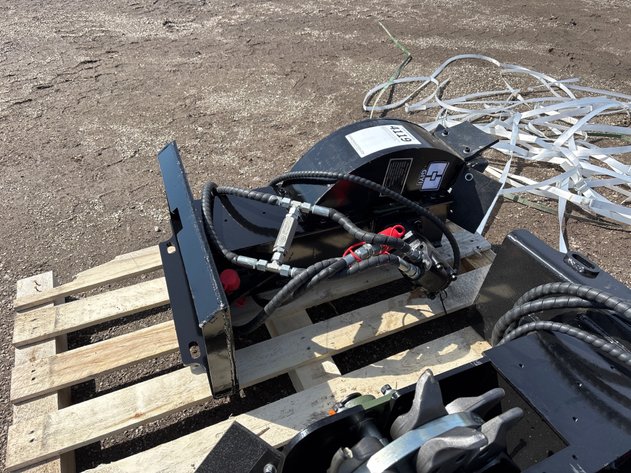 Image for E2. 2026 Unused GIYI GY-SZYMJ Mini Skid Steer Stump grinder