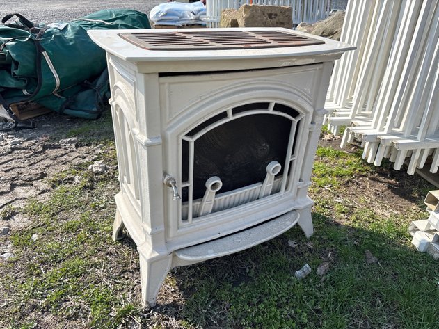 Image for D4. Propane fireplace