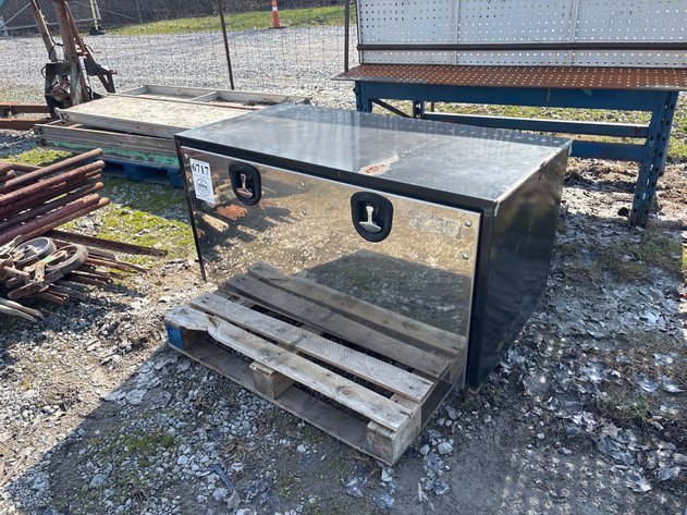 Image for E1. Truck tool box