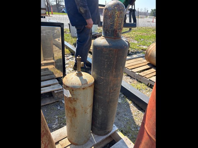 Image for E1. (2) settling tanks