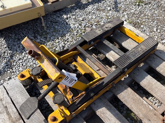 Image for D1. Atv jack