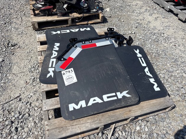 Image for D1g. Mack trick flaps