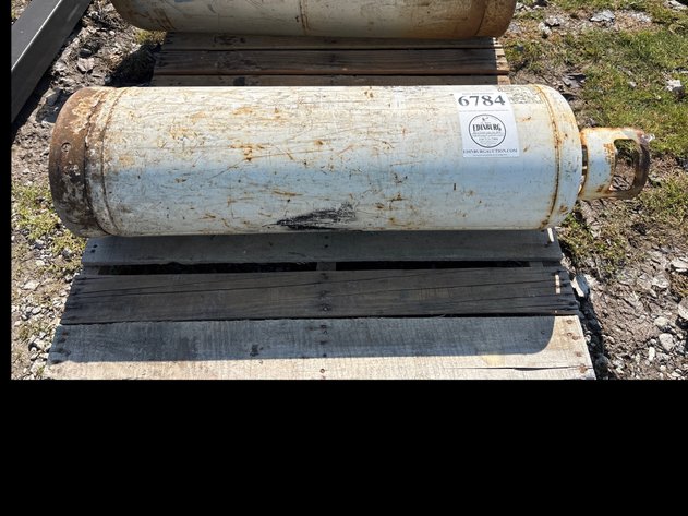 Image for E1. 60lb propane tank