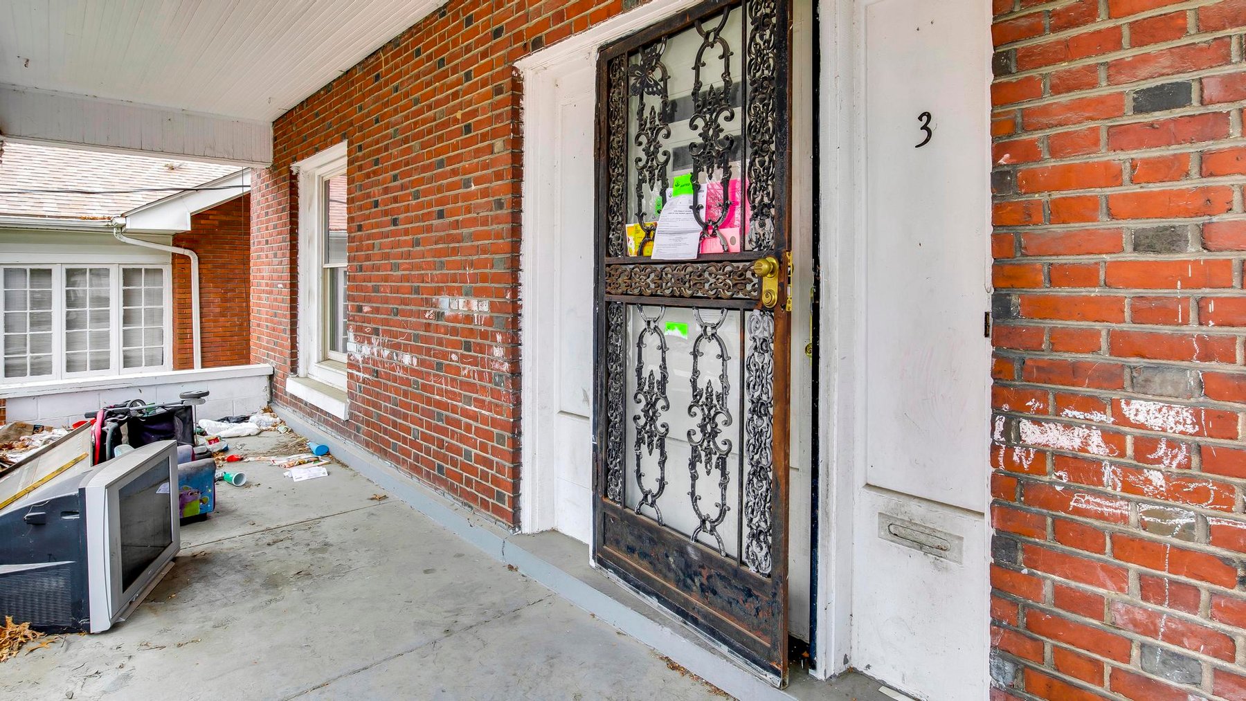 Image for Bank Owned Sixplex: Published Reserve