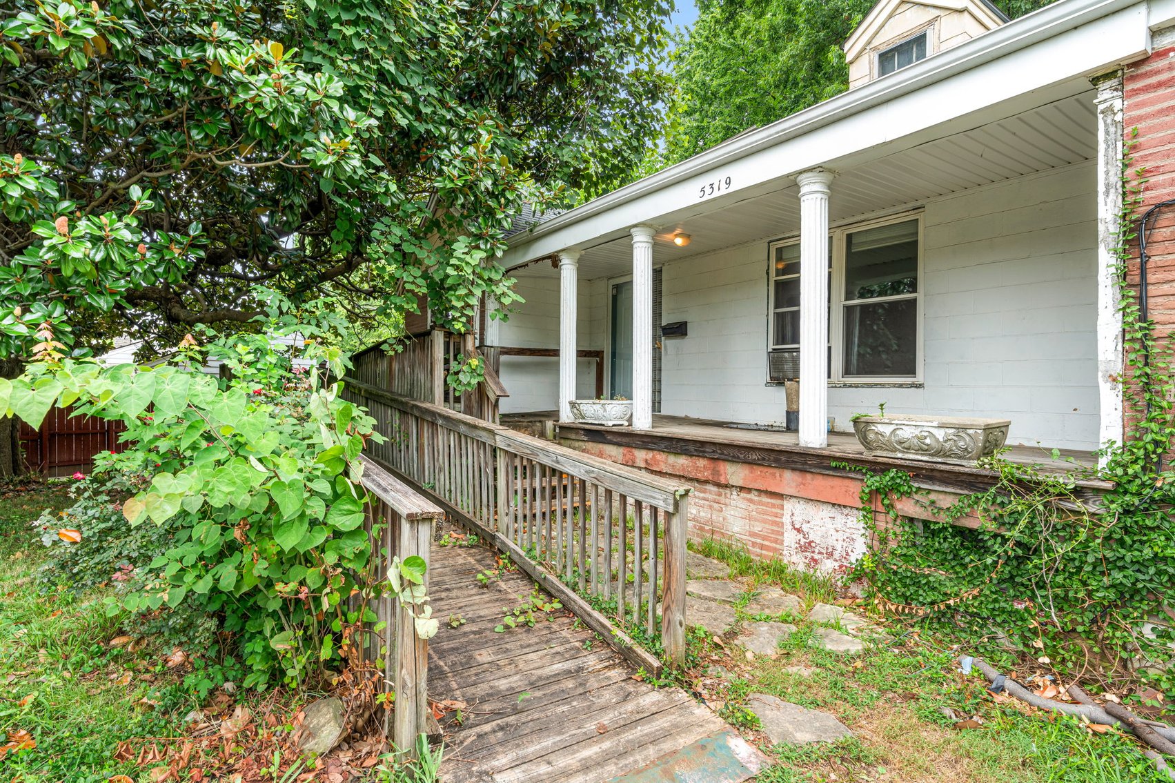 Image for 5319 New Cut Rd-Absolute Auction